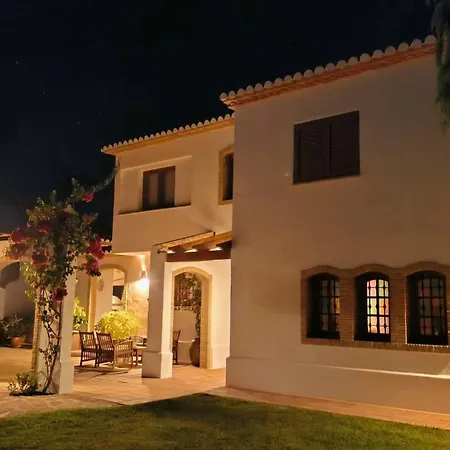 Сasa de vacaciones Casa La Marina